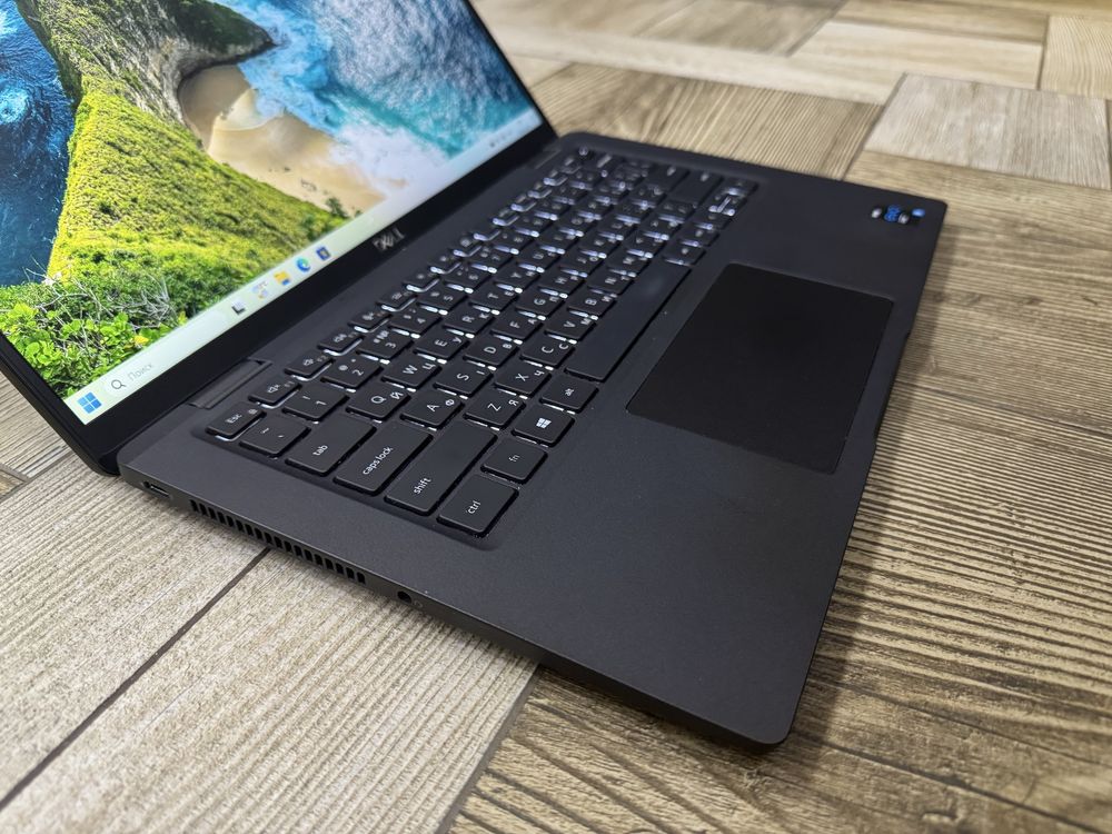 Потужний ноутбук Dell Latitude 7420 i5 11 покоління 16/256GB (512)