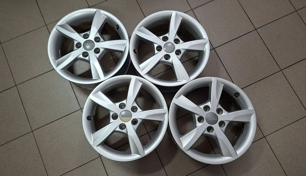 Felgi Aluminiowe 16 Audi A3 8V 5x112 ET 43