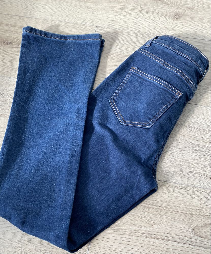 Сині джинси розміру S