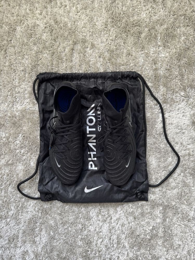 Chuteiras Nike Phantom Luna Elite FG