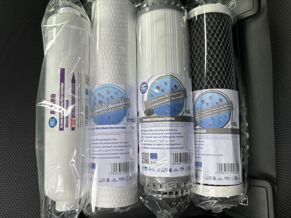 Комплект картриджів, фільтрів для систем очищення води