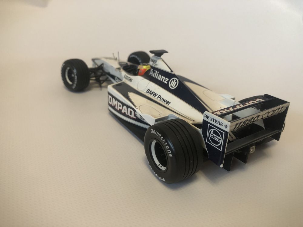 Колекційна модель боліда Williams F1 BMW FW22 1:18