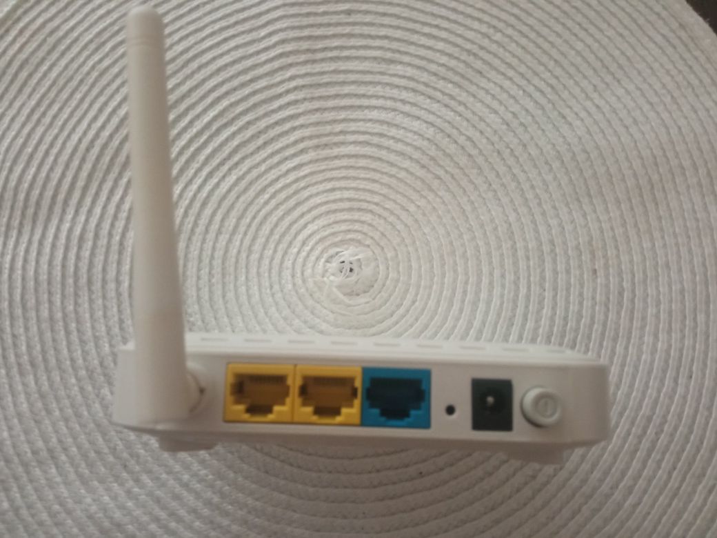 Bezprzewodowy Router N 150 z 2 Portami