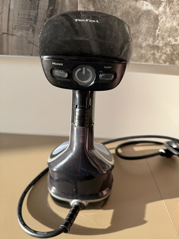 Отпариватель Tefal ACCESS STEAM FORCE
