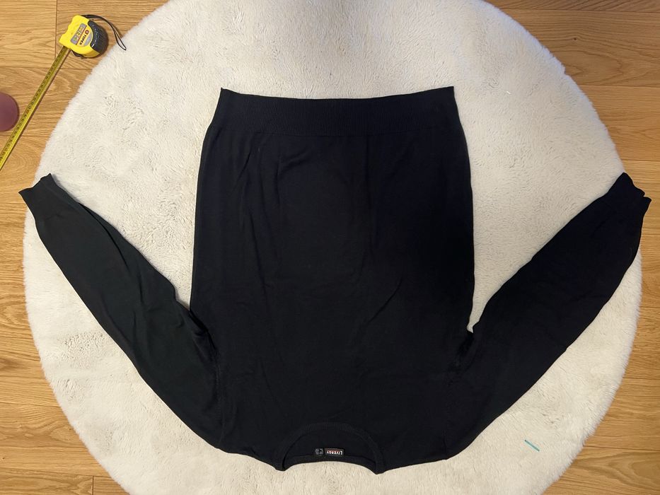 Czarny męski sweter jak nowy