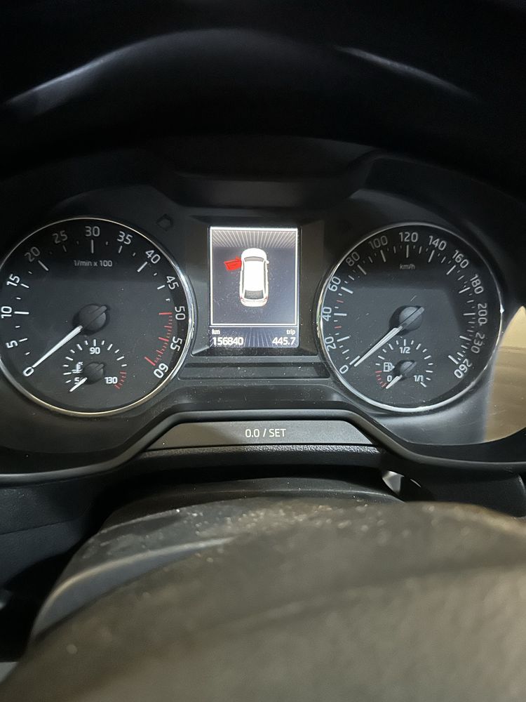 Skoda Octavia 1.6 Tdi Greenline 2014