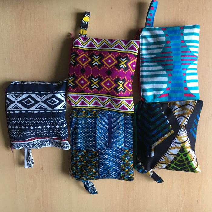 bolsas em capulana (vários tamanhos)