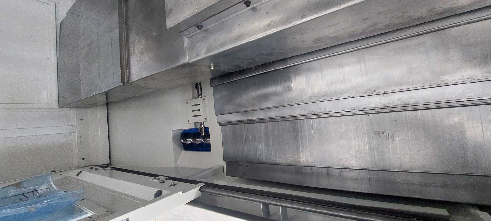 Pionowe centrum frezarskie CNC JANUS VMC-1600