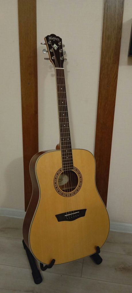 Акустическая гитара Washburn WD10 S