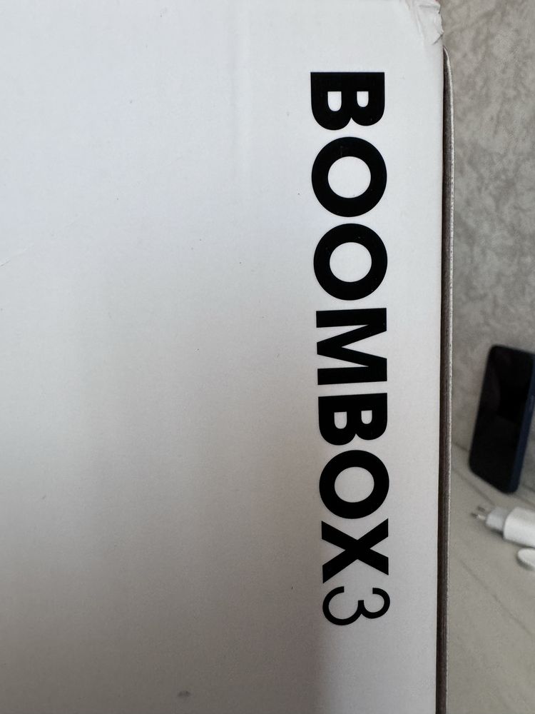 Продам JBL Boombox 3