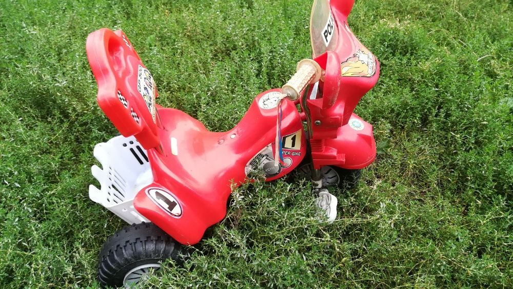 Sprzedam rowerek dziecięcy.