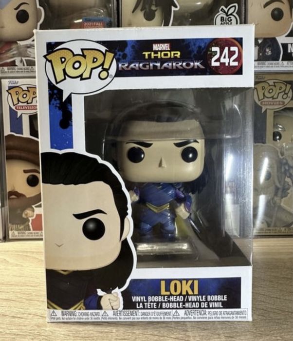 Funko Pop Loki 242 Фанко поп Локи (поврежден)