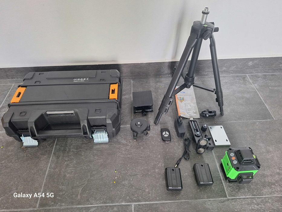 Nível laser 16 linhas + tripé 2 baterias Autonivelante NOVO
