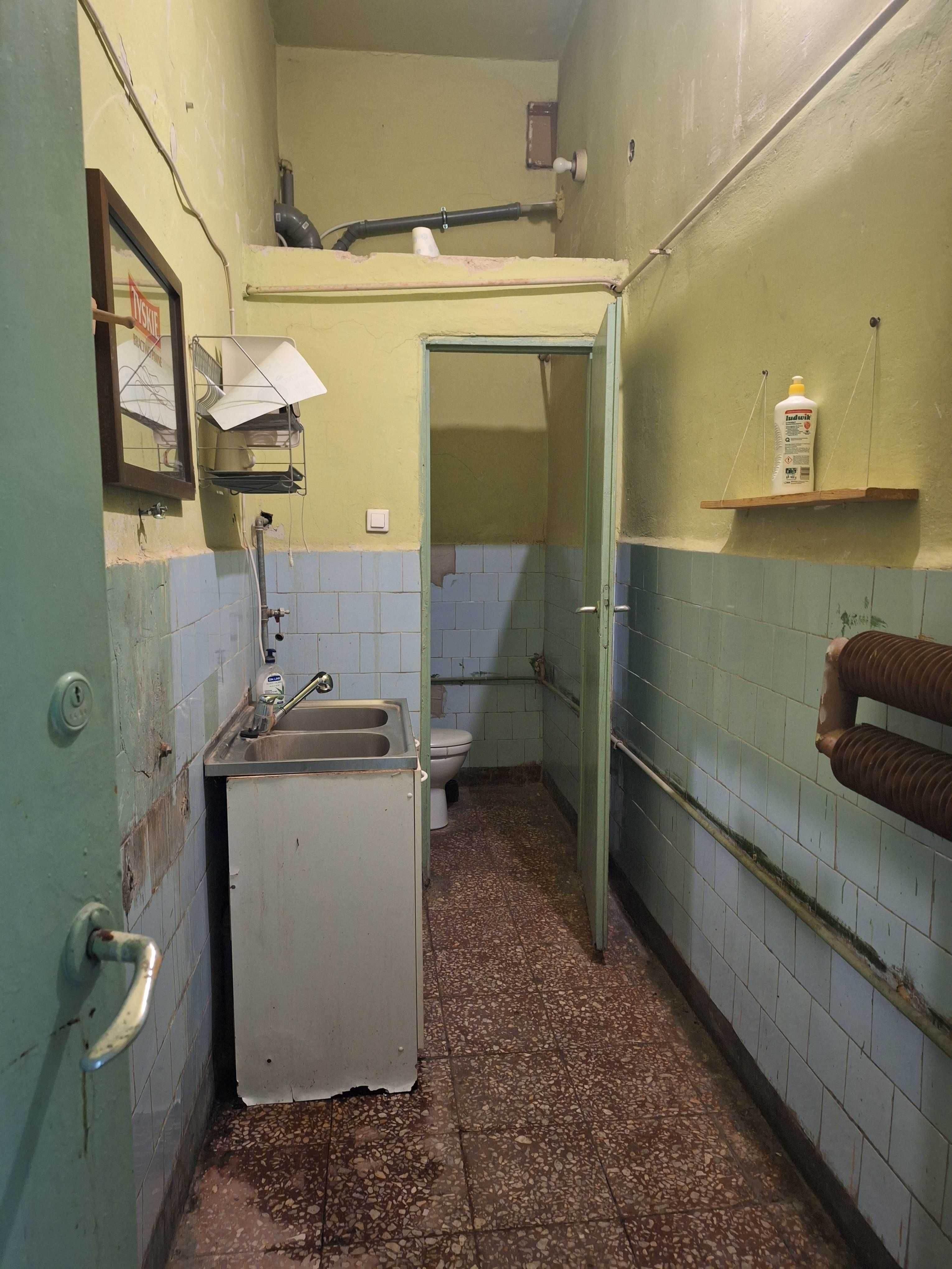 Magazyn 47 m2 z rampą, Ostatni Grosz