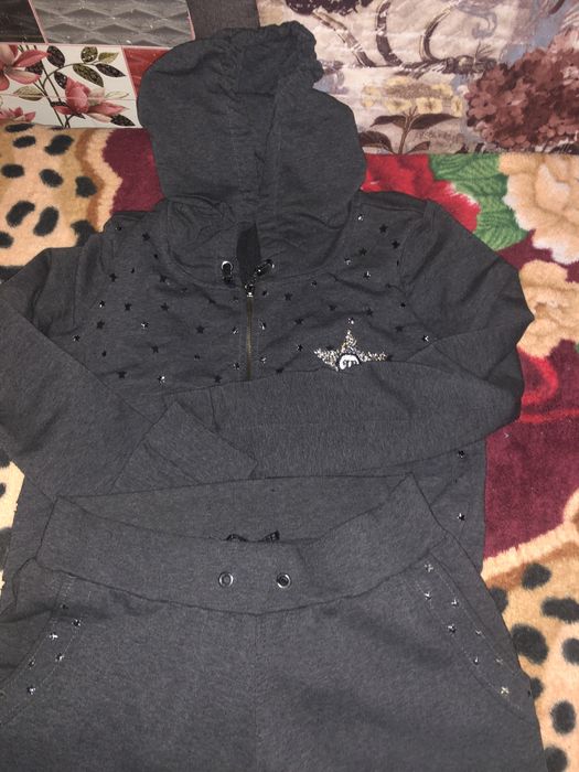 спортивний костюм розмір М можливо буде й на S