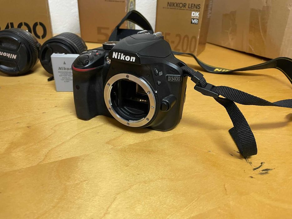 Câmera Fotográfica Nikon D3400