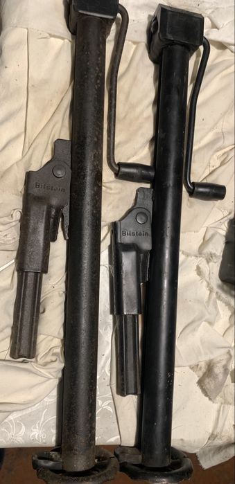 Домкрат механічний BMW