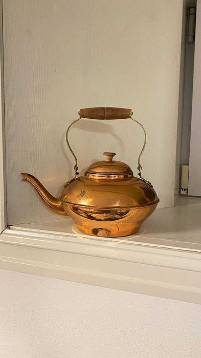 Чайник медный с деревянной ручкой Portugal , 1,2 литра