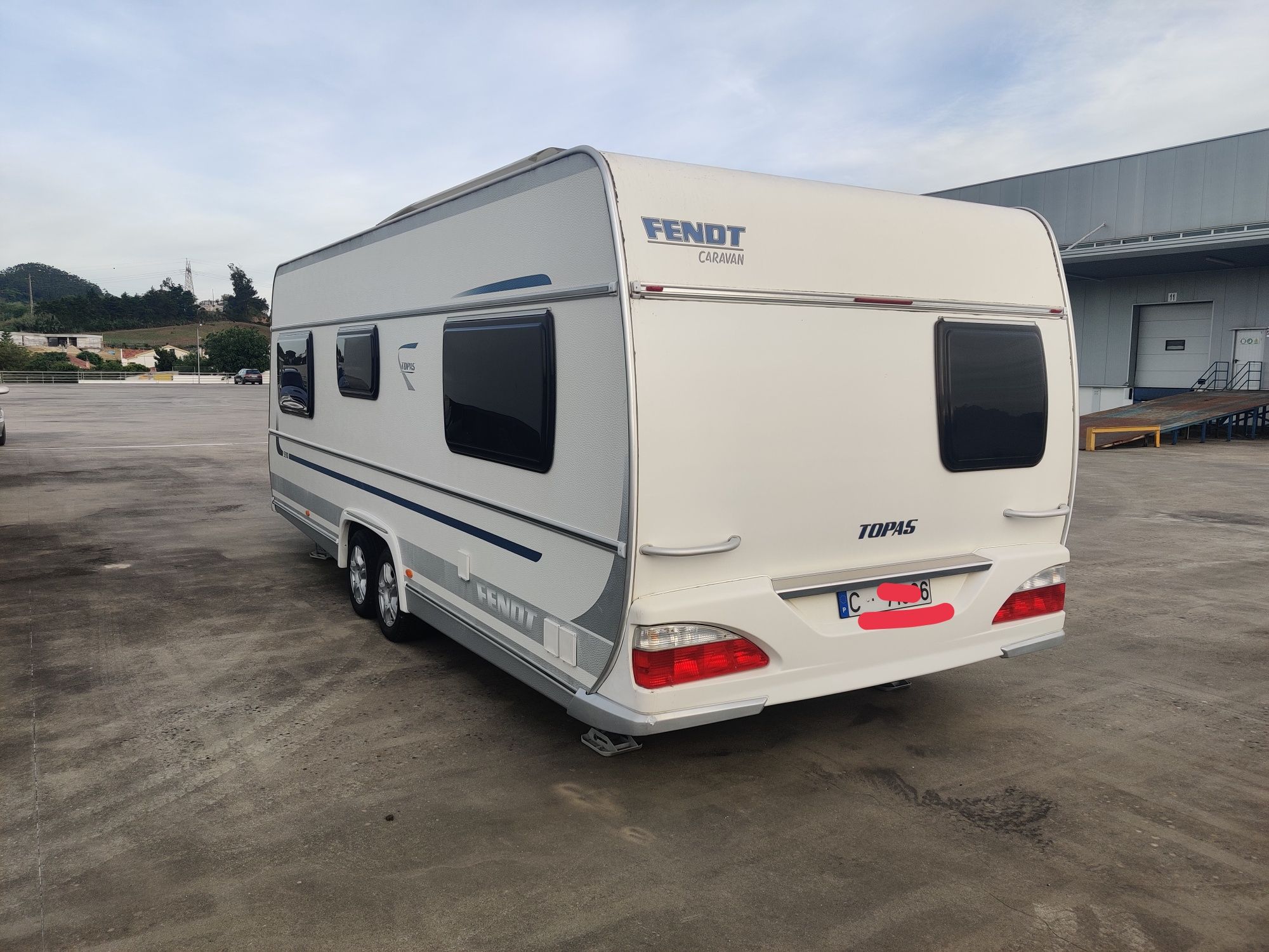 Caravana fendt 590