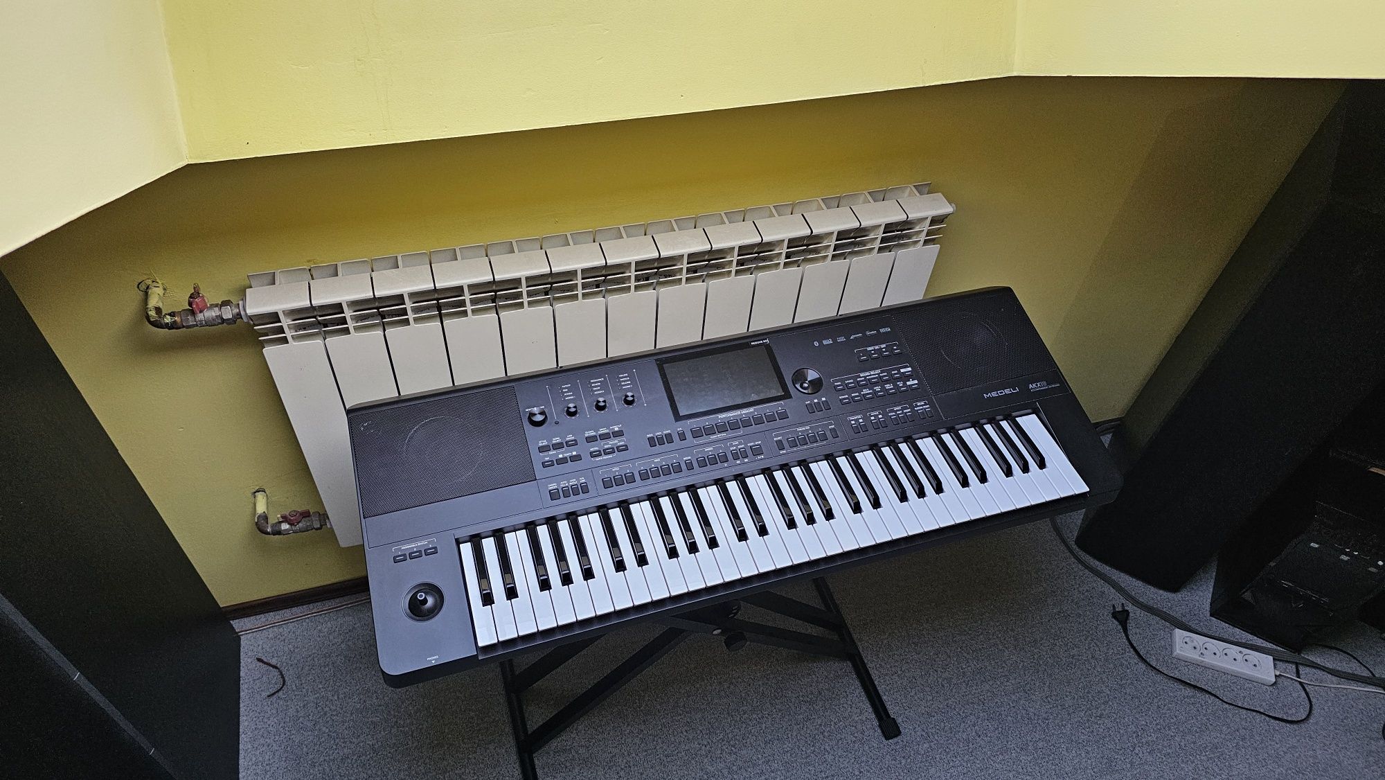 Medeli akx10 keyboard workstation