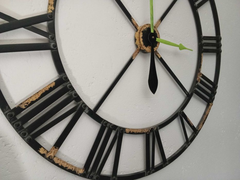 Sprzedam zegar ścienny