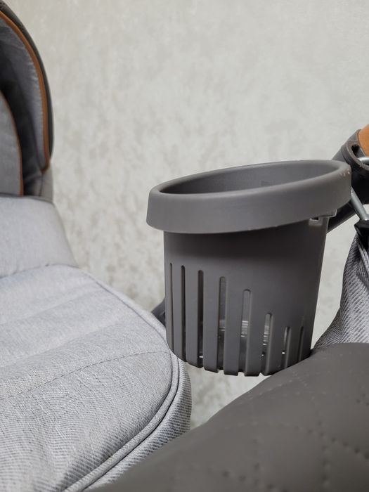 Коляска б/у Adamex encore x4, 3 в 1