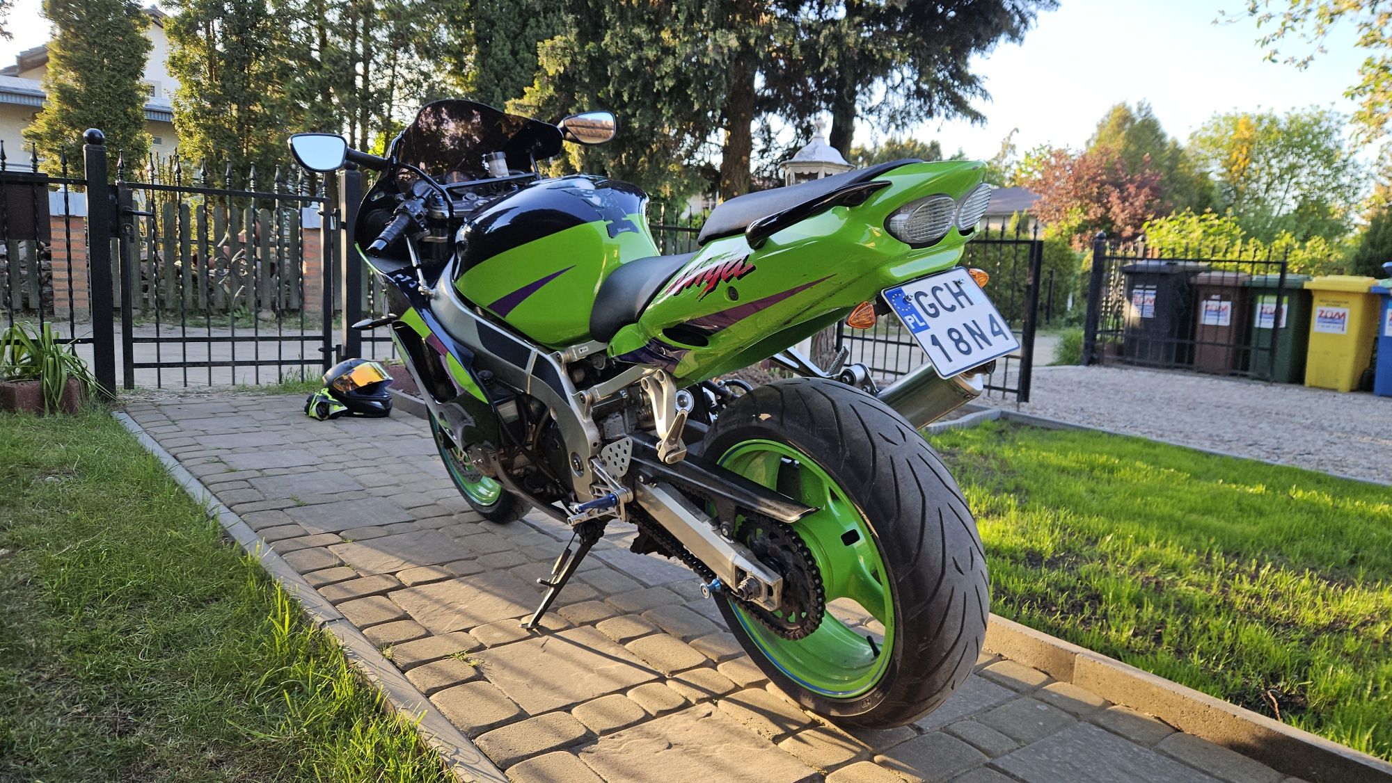 Kawasaki zx9r 2002r