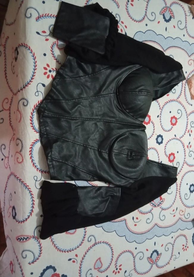Corset preto, novo.