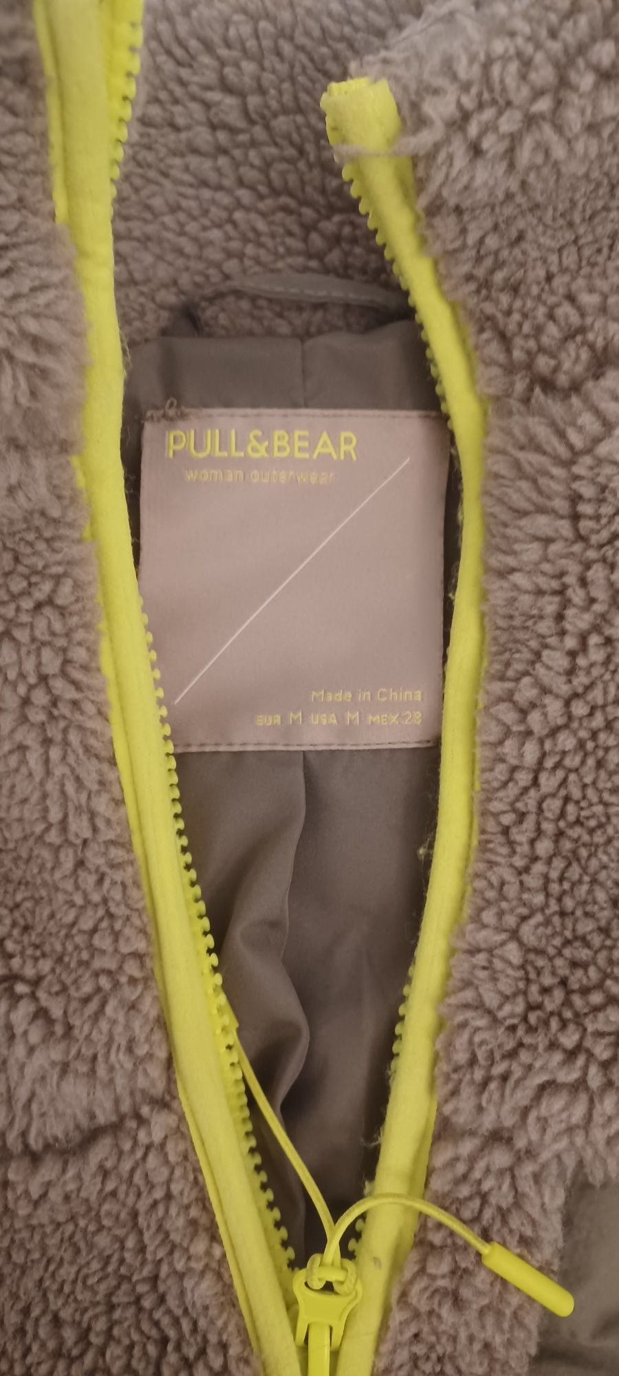 Casaco peludo da Pull&Bear
