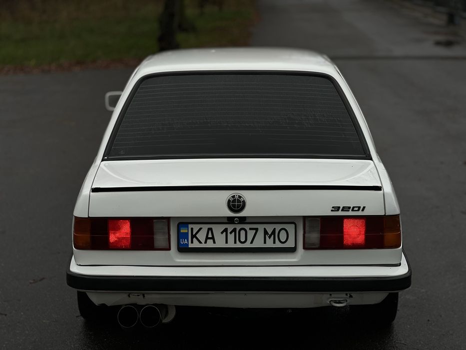 BMW E30 свап M50B20
