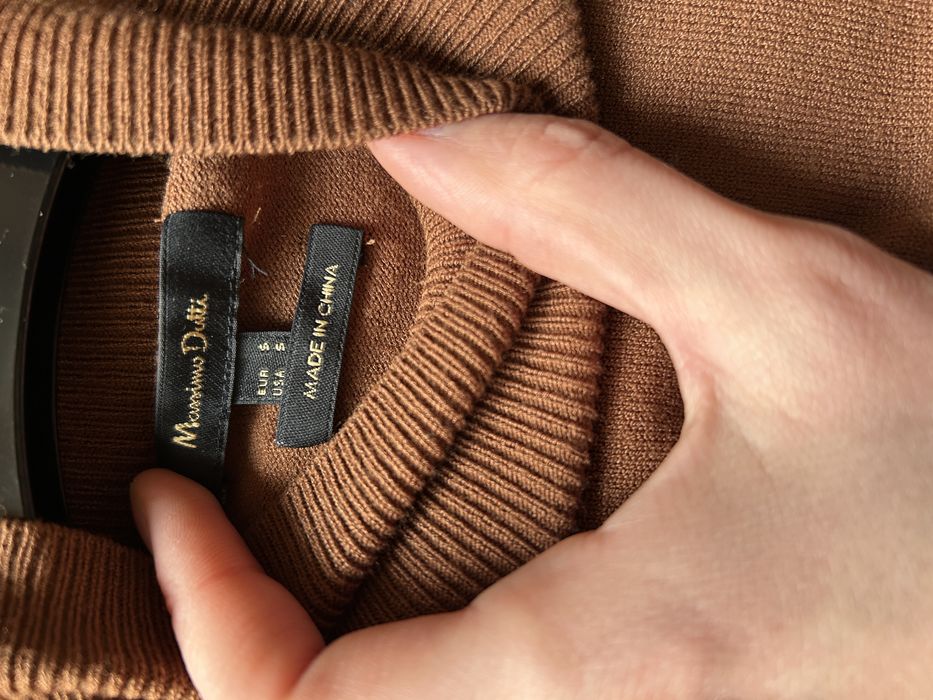 Трикотажна сукня Massimo Dutti