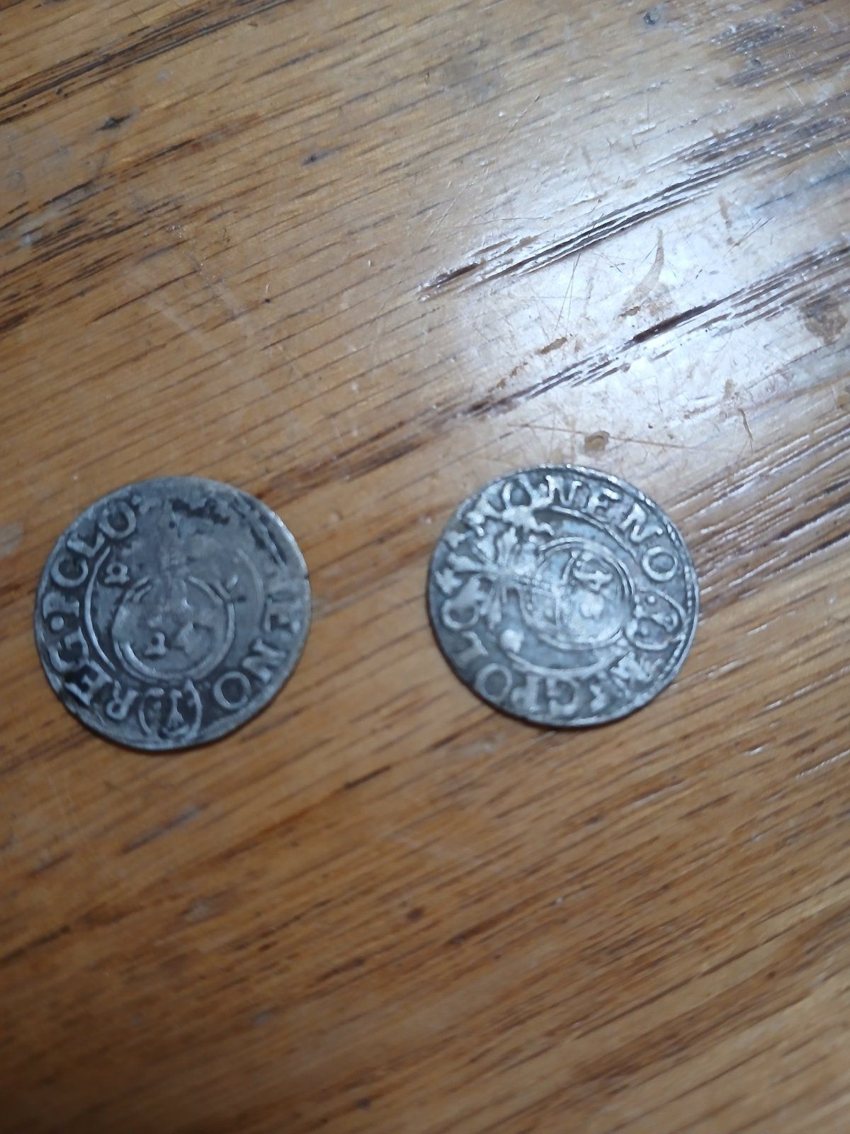Монеты серебро  Монеты