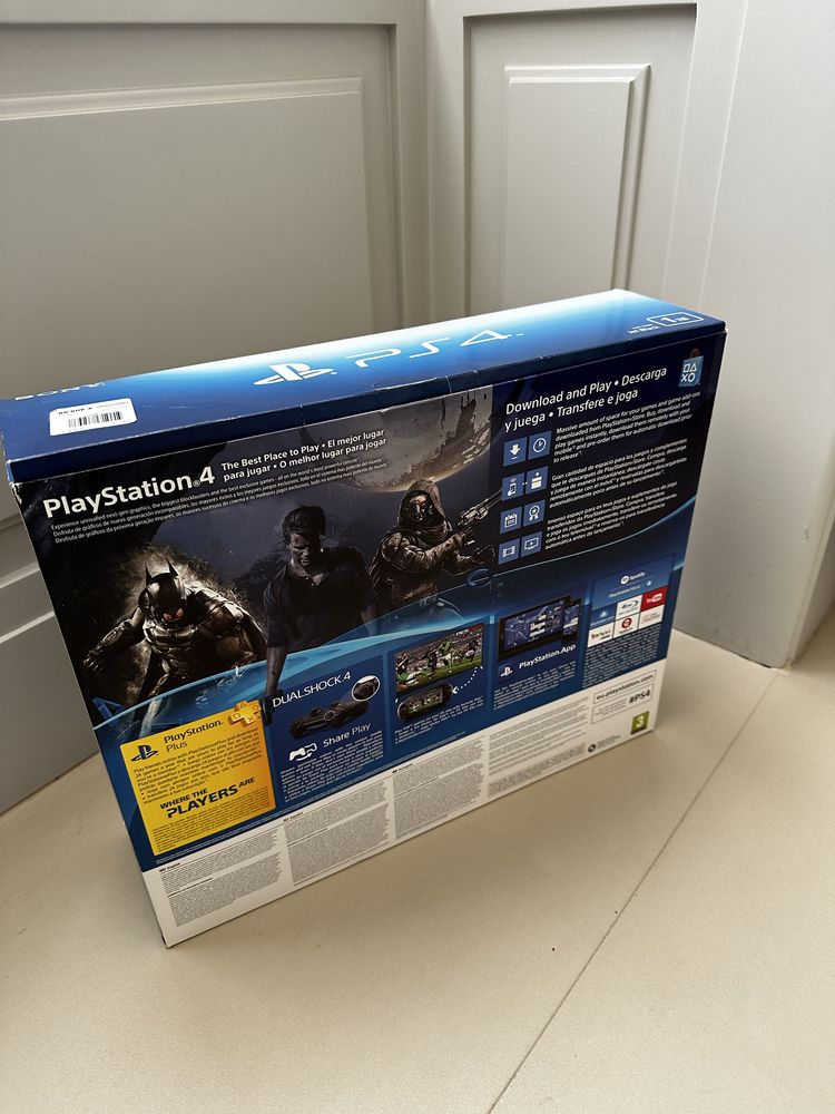 PS4 Ultimate Player edition 1TB