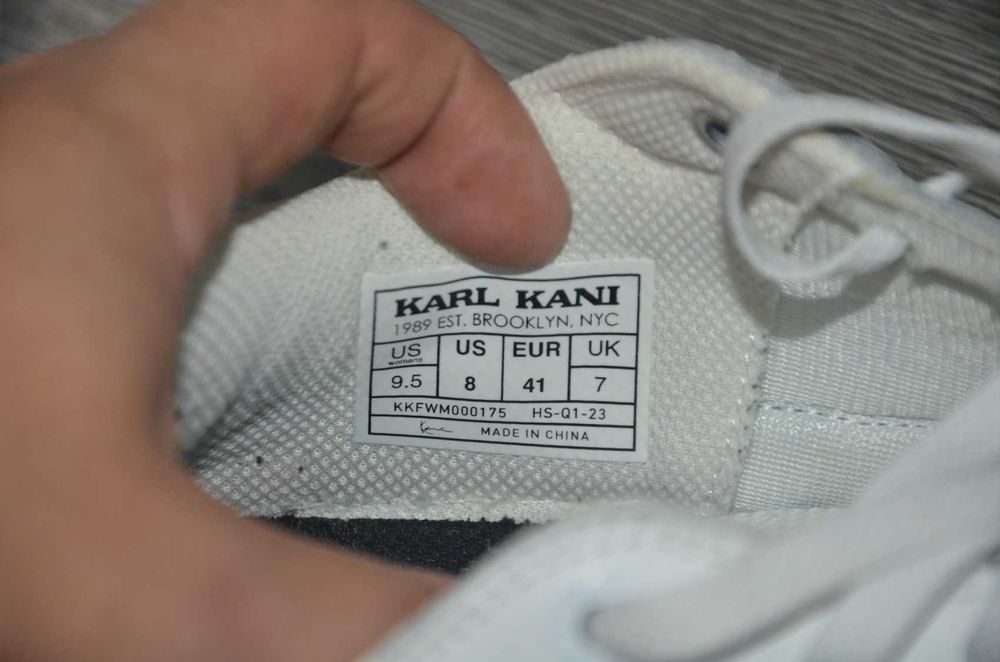 Продам кросівки шкіряні ФІРМА KARL KANI