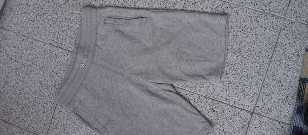 Calções de rapaz 11-12 anos