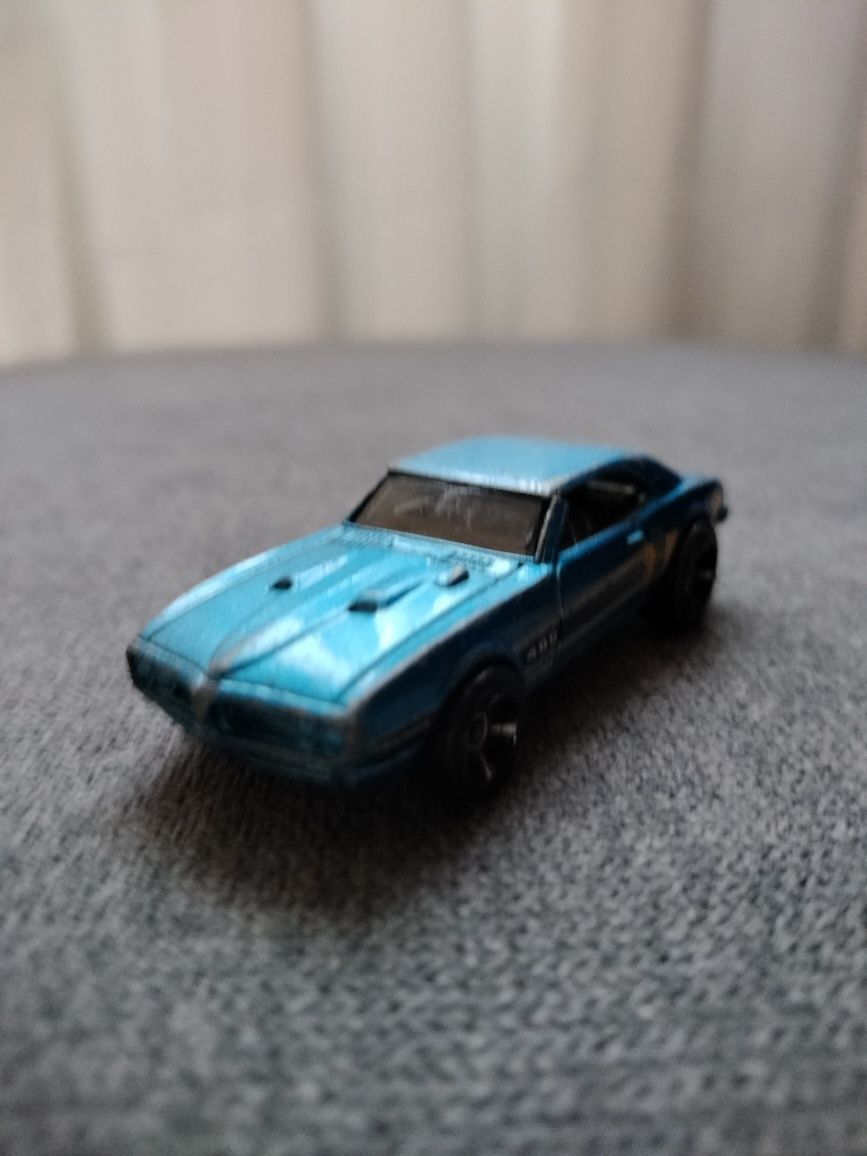 Hot Wheels '67 Pontiac Fireberd 400