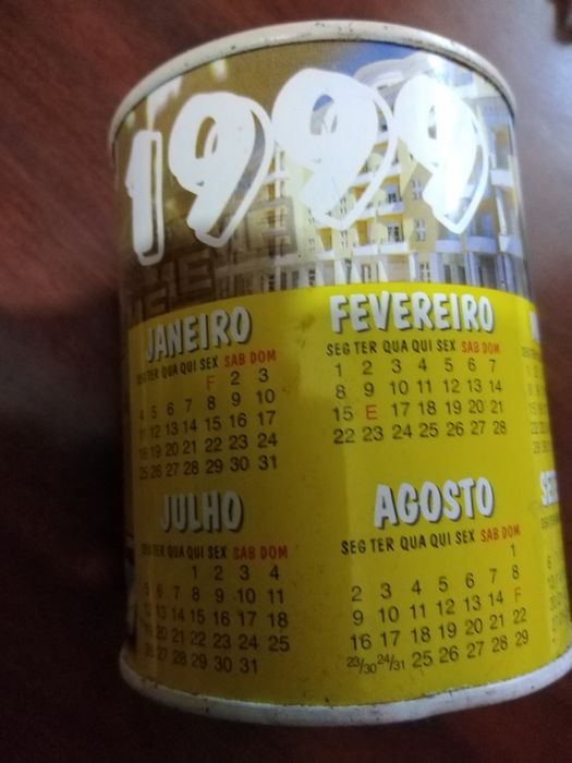 Lata para canetas da Robialac ano 1999 só 1,50€