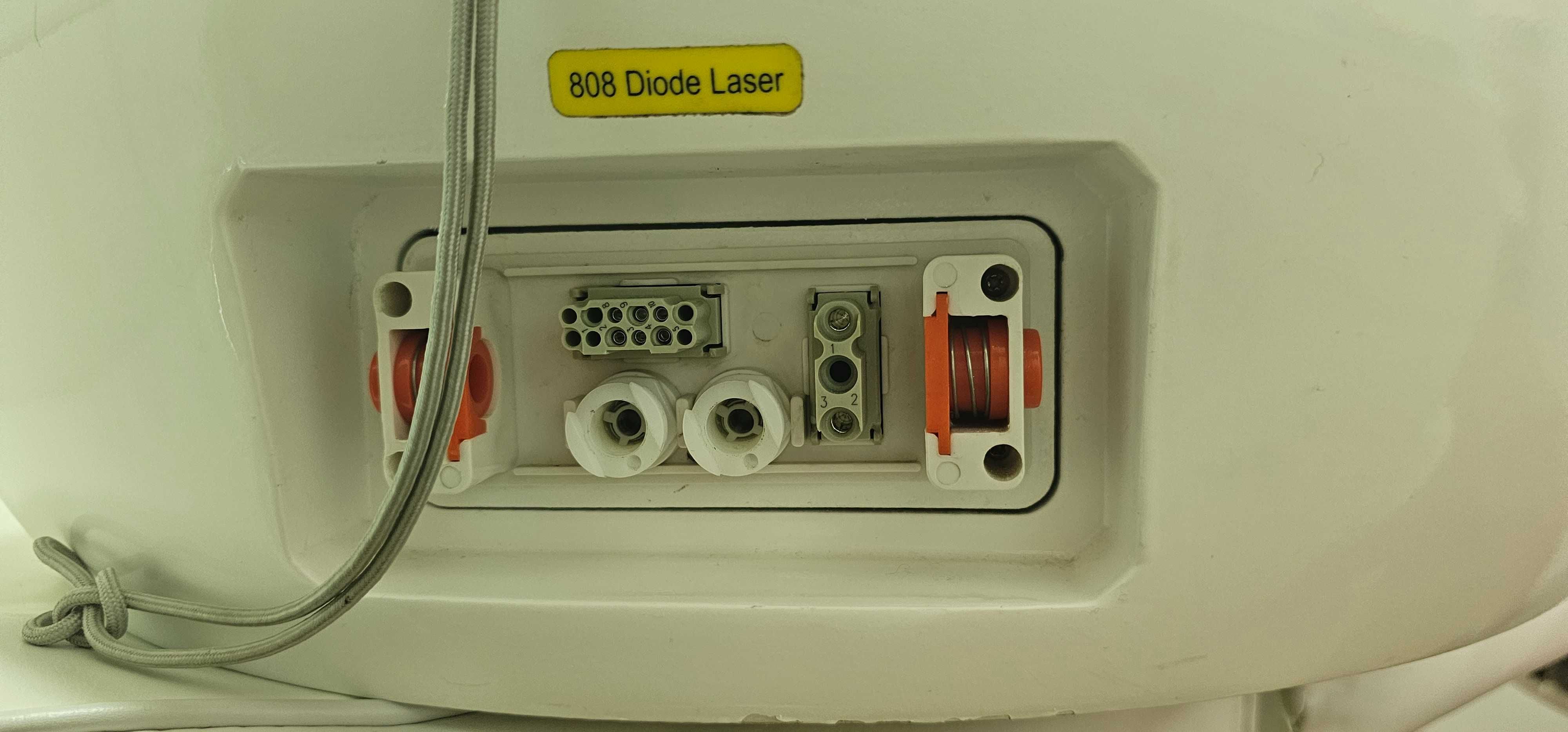 Máquina Laser diodo 808nm USADA