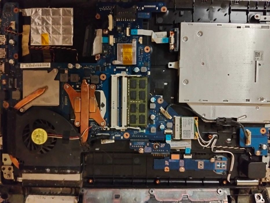 Ноутбук Samsung rc530