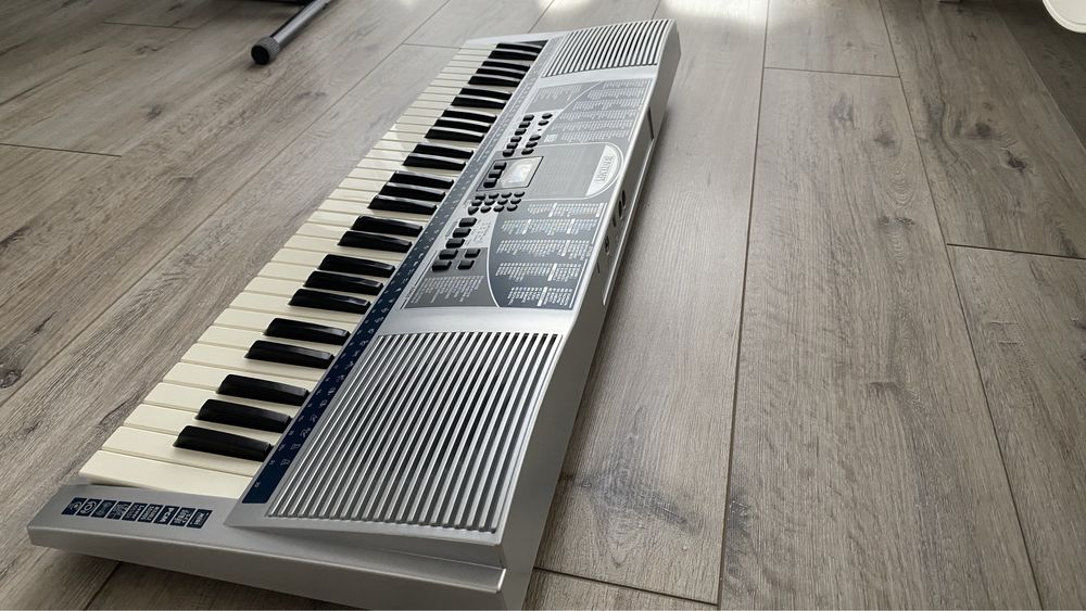 Keyboard Bontempi PM683