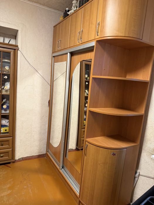 Продам шкаф-купе