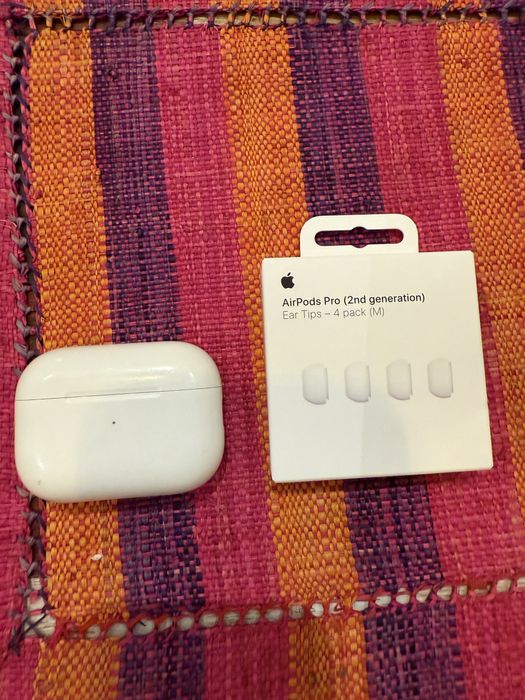 AirPods Pro 2ª Geração – Como Novos