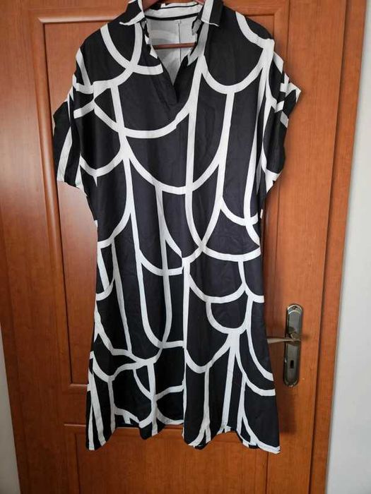 Elegancka sukienka roz 2xl. Nowa bez metki