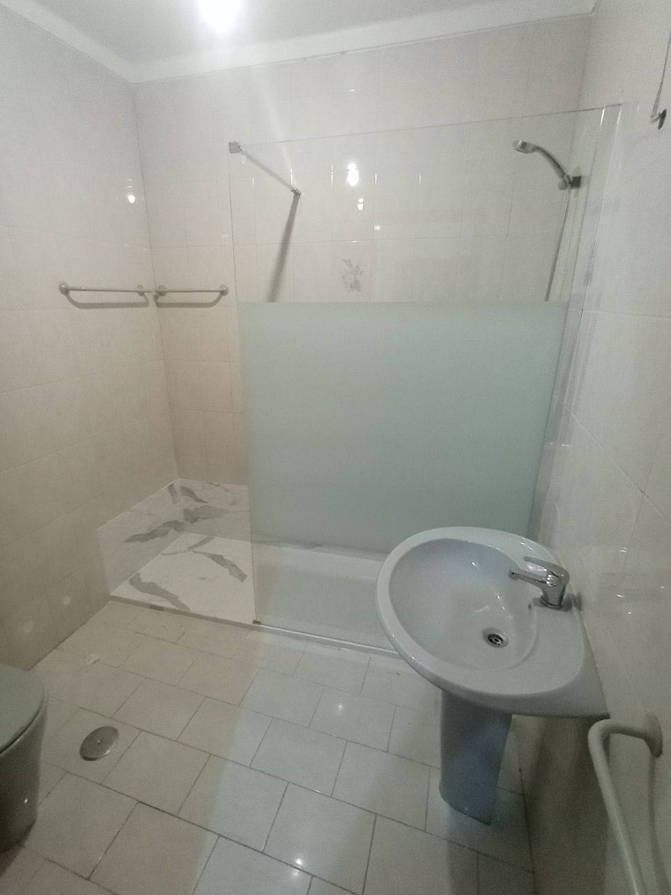 Remodelações, instalações e manutenções