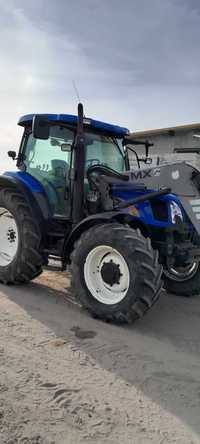 New Holland T6020