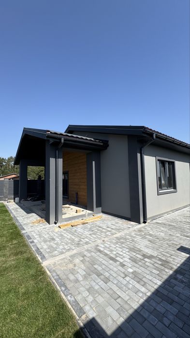 Одноэтажный дом на 100 м2 и участок 4.4 сотои. С Газом