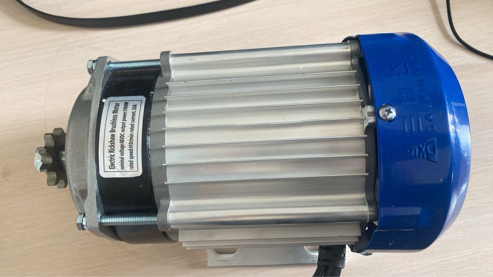 BLDC Безщітковий електродвигун 1000W, 48V з планетарним редуктором