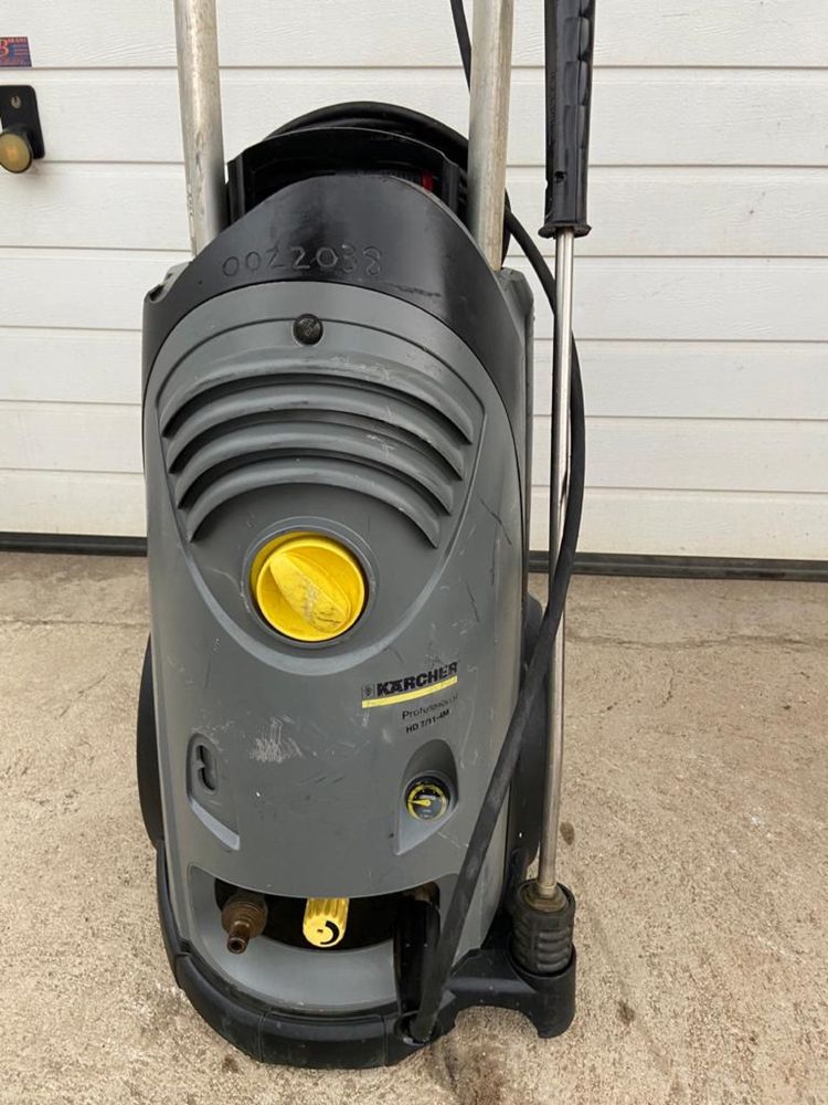 Myjka ciśnieniowa Karcher HD 7/11-4M