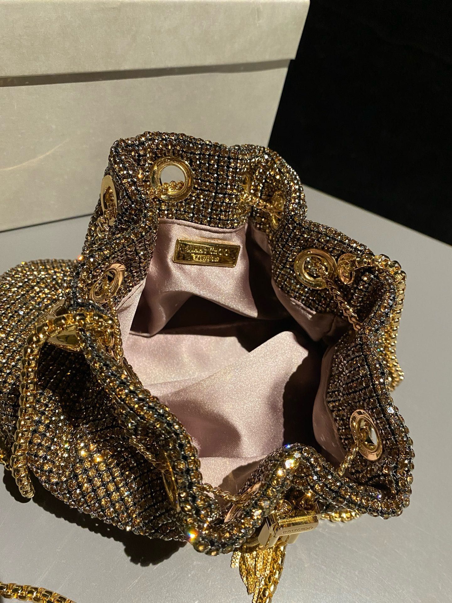 JIMMY CHOO – srebrna torebka