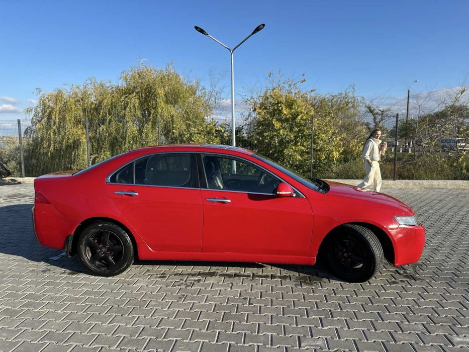 Срочно! Продам Акорд 7 2.4 автомат.